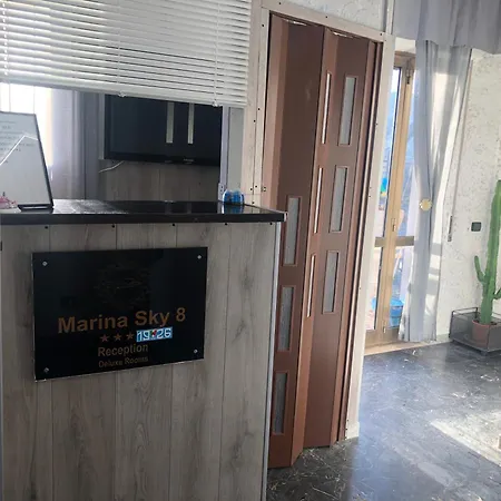 Marina Sky 8 Pensjonat *