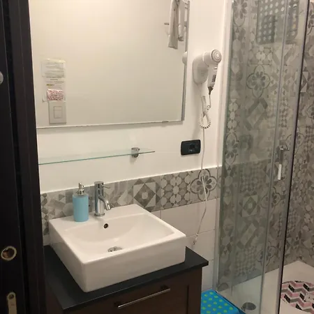 Marina Sky 8 Casa de hóspedes 4*