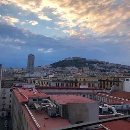 Casa de hóspedes Marina Sky 8 *