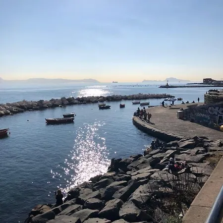Casa de hóspedes Marina Sky 8 *