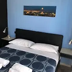Marina Sky 8 4*