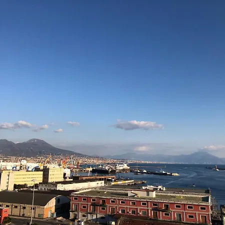 Marina Sky 8 Guest house