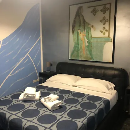 Marina Sky 8 Guest house *