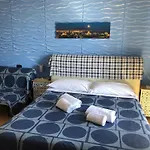 Marina Sky 8 Affittacamere Napoli