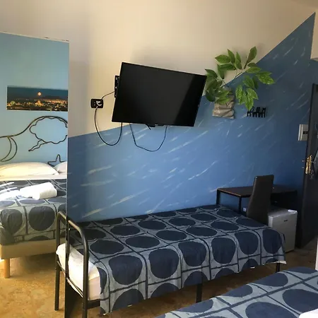 Marina Sky 8 Konukevi