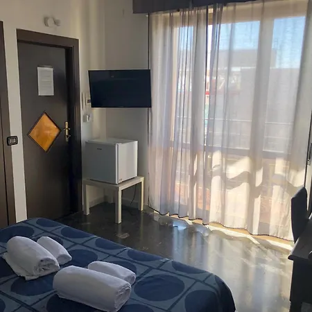 Marina Sky 8 Неаполь