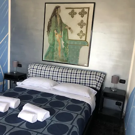 Marina Sky 8 Konukevi