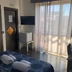 Marina Sky 8 Νάπολη